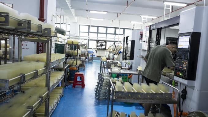 Shenzhen Yilian Trading Co., Ltd. dây chuyền sản xuất nhà máy 1